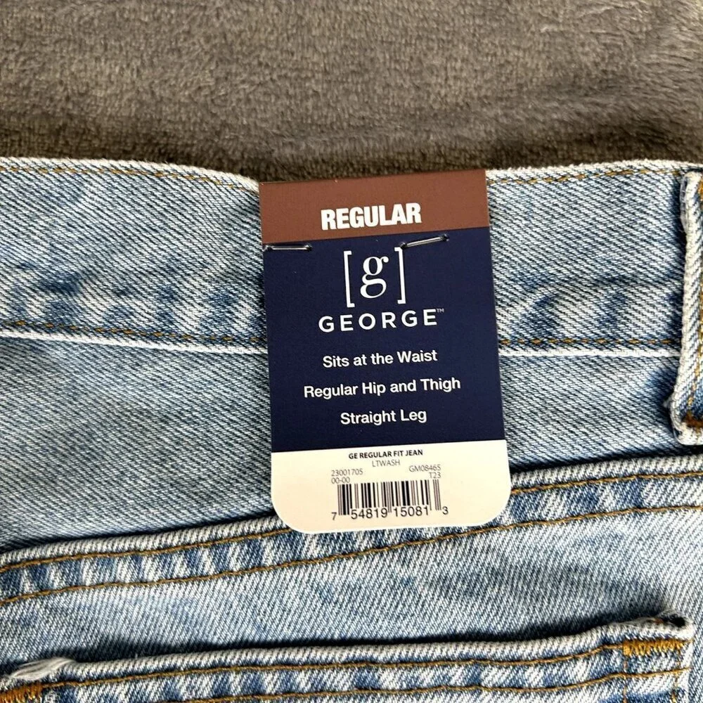 NWT George Men’s Regular Fit Straight Jeans Light Wash Size 31x30